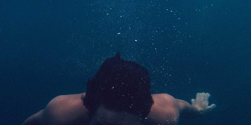 海底光缆通信系统工程全链路解析：从网络集成到数据中心的关键连接