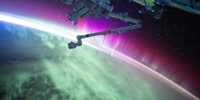 通信工程4.0:未来网络集成与智能解决方案演进之路